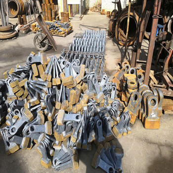 遵义仁怀安山岩锤式破碎机锤头PC0910破碎机锤头