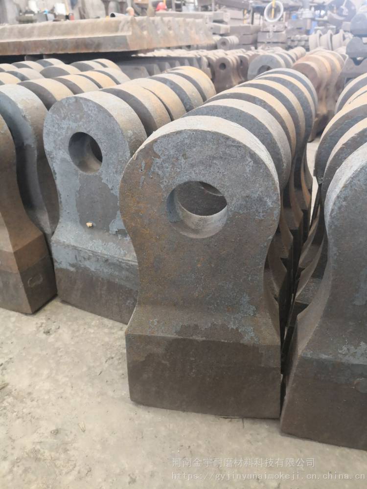 厂家供应锤式破碎机高铬锤头,高铬复合锤头,高锰钢锤头,耐磨合金钢锤头,反击破锤头,双液双金属复合锤头