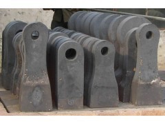 平顶山破碎机锤头使用厂家来我厂考察建立长久合作关系_中国易发网