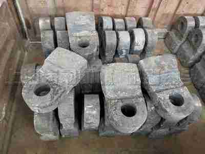 破碎机锤头,粉碎建筑垃圾的耐磨“神器”!