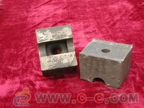 破碎机复合锤头的优势与应用