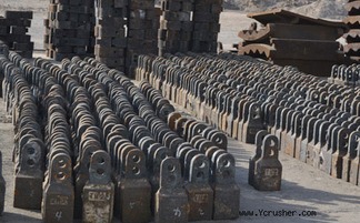 破碎机锤头的工作原理与铸造件的维护方法