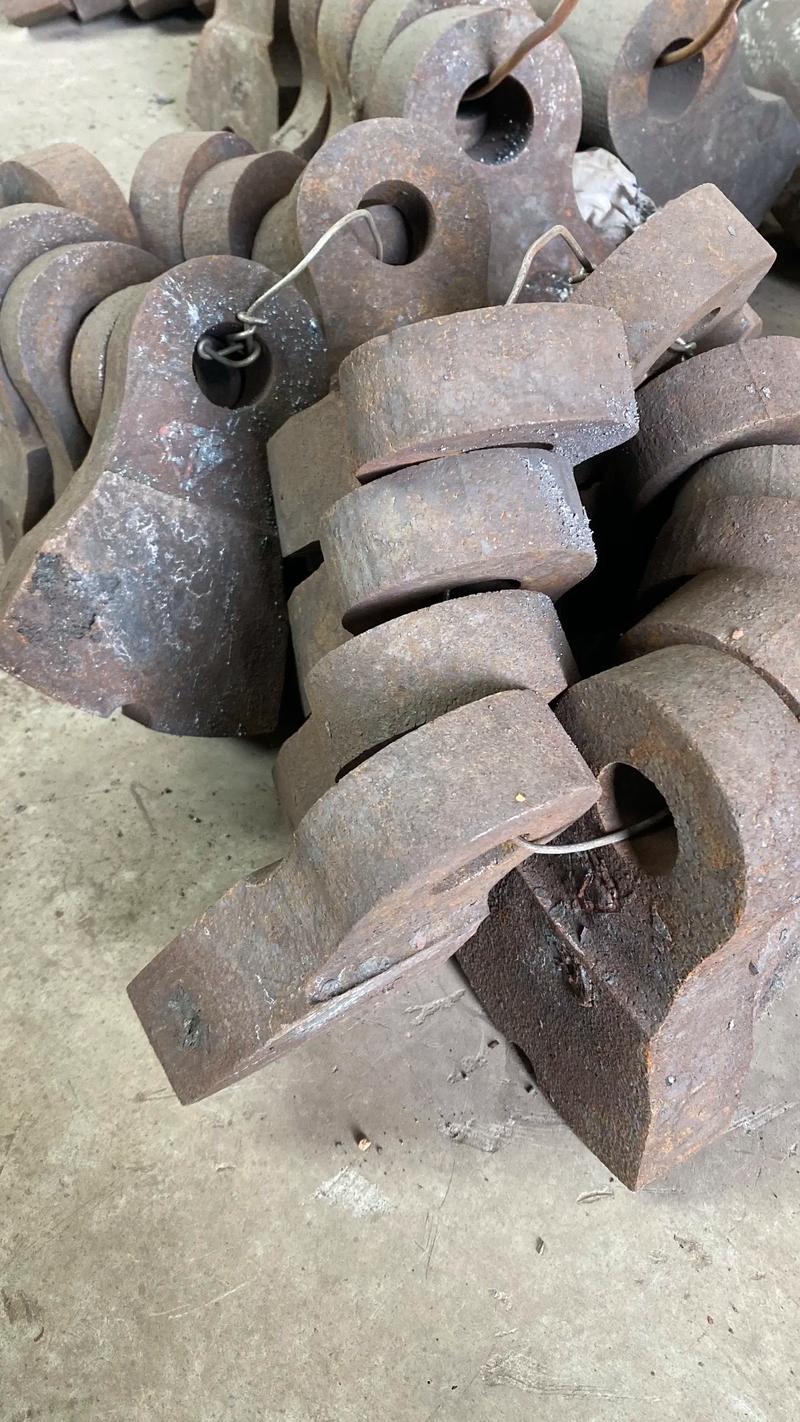 废钢破碎机经久耐用的关键 优质材质与铸造工艺解析