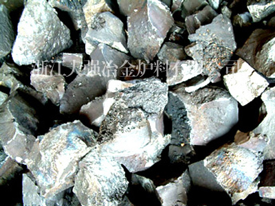 高效耐磨双金属复合锤头 矿山破碎设备的理想选择